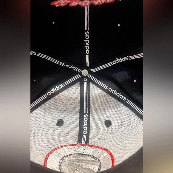 Vintage 2 x Toronto Raptor red black athletic SnapBack fitted baseball hat S/M - Picture 7 of 7